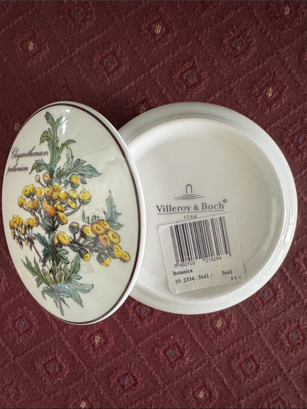Villeroy & Boch Botanica Covered Trinket Box – Chrysanthemum (Tanacetum) - Picture 4 of 4